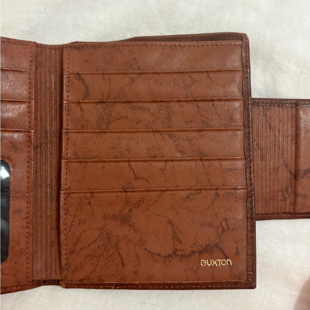 Buxton Tan Genuine Leather Wallet - Picture 8 of 8